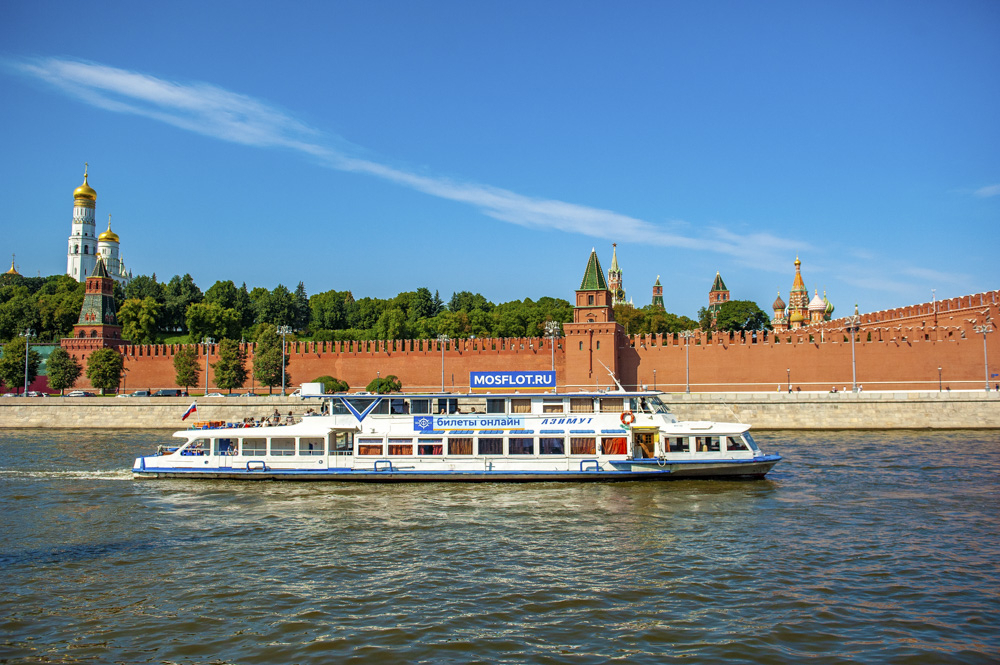 Речная прогулка по центру Москвы от Парка «Зарядье» (круговая) — фото 2