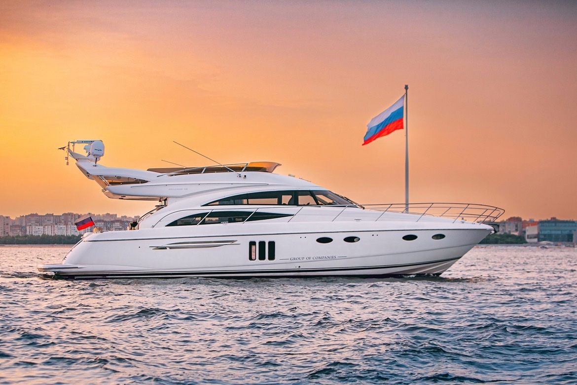 Индивидуальная аренда яхты Princess Nord Star до 12 персон