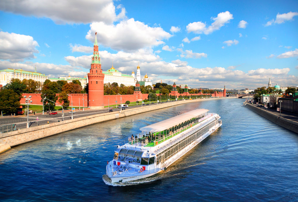 Обед/Ужин на борту панорамного теплохода с видом на центр Москвы — фото 2