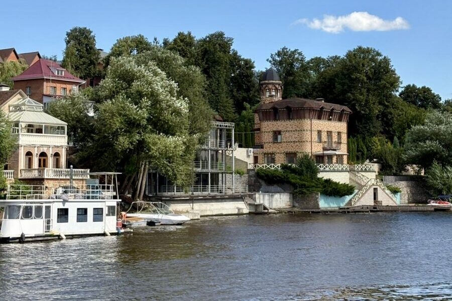 Круиз с экскурсией «Подмосковная сказка в Заозерье» (6+) — фото 1