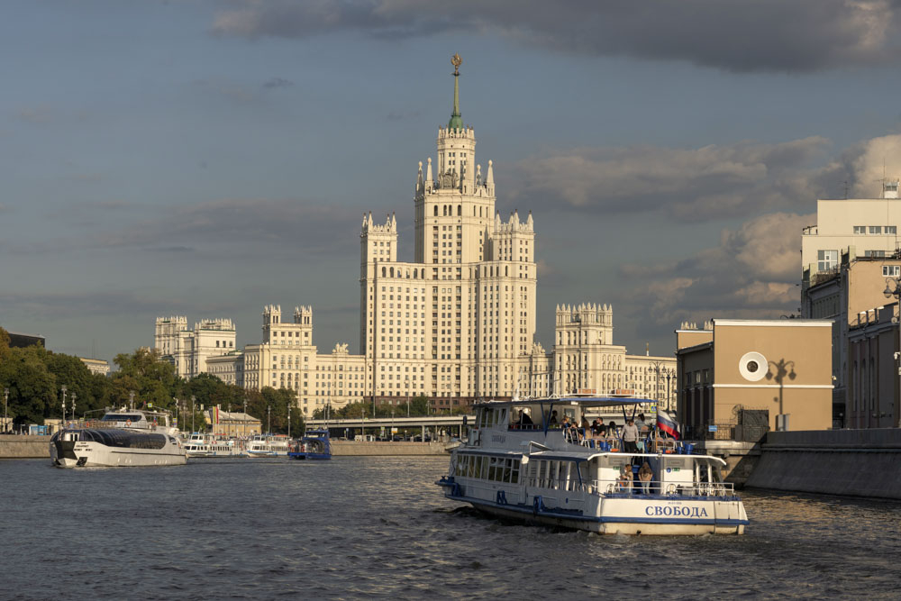 Речная прогулка от причала Воробьевы горы до парка Зарядье — фото 6