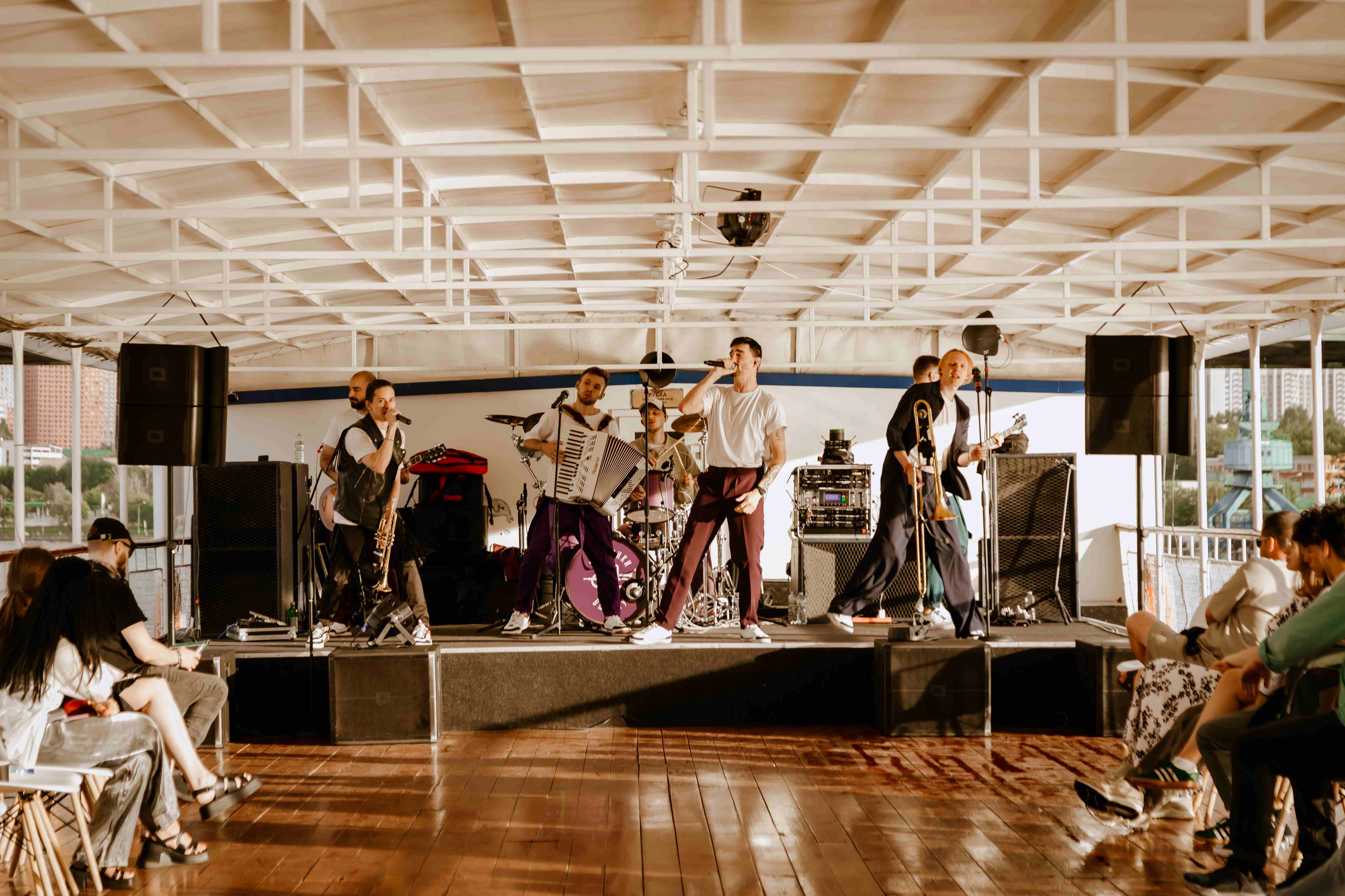 Стендап и музыка на теплоходе / БС — фото 50