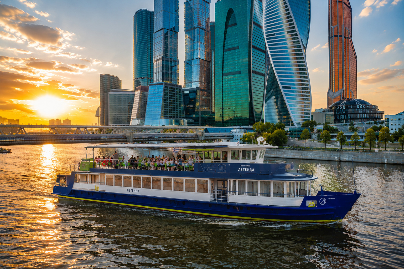 Обзорная речная прогулка от Москва-Сити до Парка культуры — фото 11